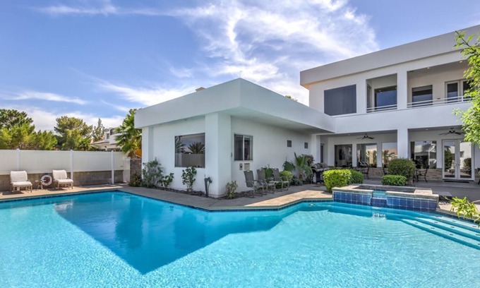 Spring Valley Villa | Modern 7000sf Villa, Private Basketball/tennis Court Pool Sleeps 24