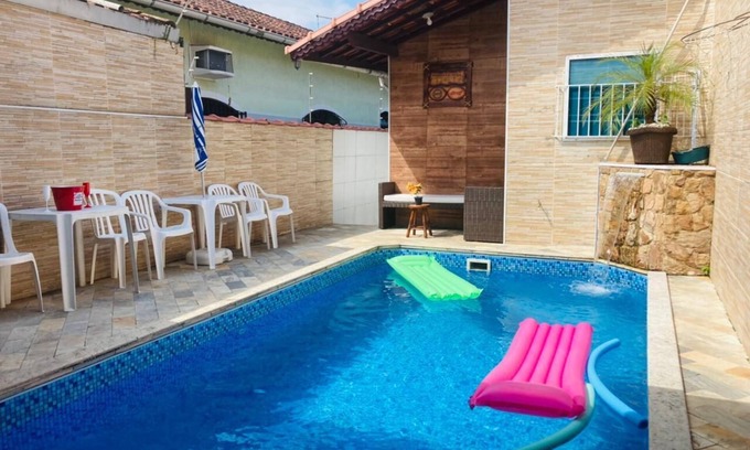Real House | Modern and cozy house with fireplace and heated pool just 50m from the beach