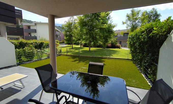 Riva del Garda Apartment | Modern and bright apartment near the lake, WiFi, a/c, garden, garage
