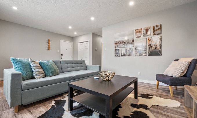 Calgary Apartment | Modern and Cozy 2 Bedroom Retreat Near DT & Airport; Fully Renovated in 2024!