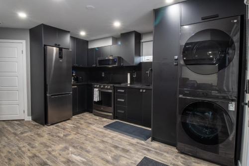 Ajax Apartment | Modern and Cozy Basement Stay in Ajax