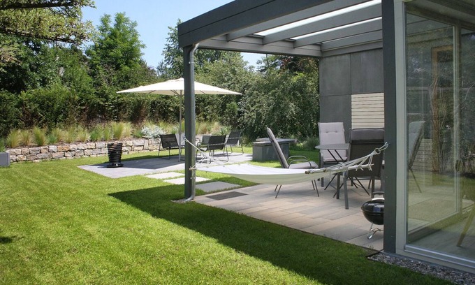 Volkach Apartment | Modern and innovative vacation home (40 sqm) with garden