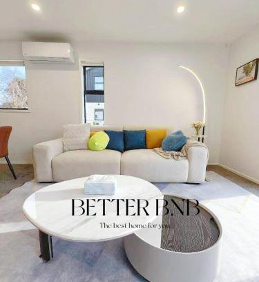 Trentham House | Modern and New 3 Beds fancy home
