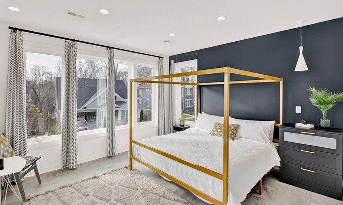Locust Grove House | Modern and spacious, 7 minutes to downtown