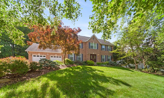 Fort Washington House | Modern and Spacious 4-bedroom house close to DC and National Harbor