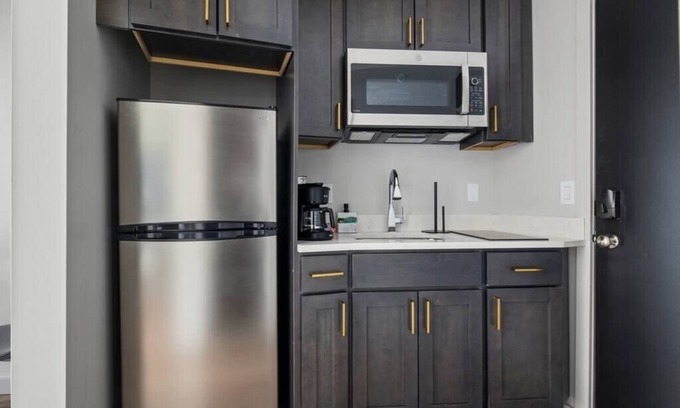 Middletown Apartment | Modern and Stylish Studio in Middletown