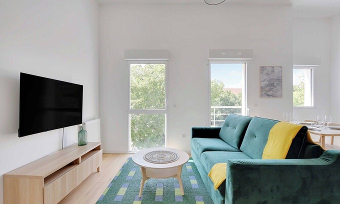 Le Bois Porte de Nogent Apartment | Modern Apartment-1BD/4P-PMR-Nogent-sur-Marne