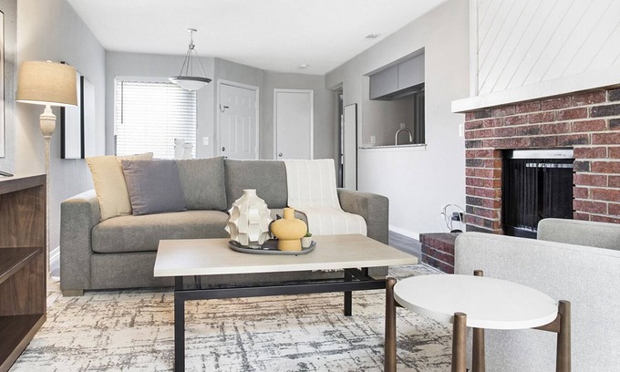 Altamonte Springs Apartment | Modern Apartment in Prime Location (ID7412X03)