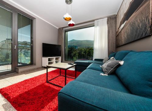 Vitosha District Apartment | Modern Apartment 2 with Parking next to Bulgaria Mall