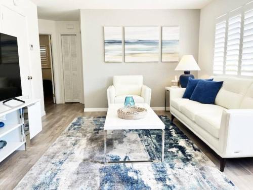 Solana Apartment | Modern Apartment - 3 of 4