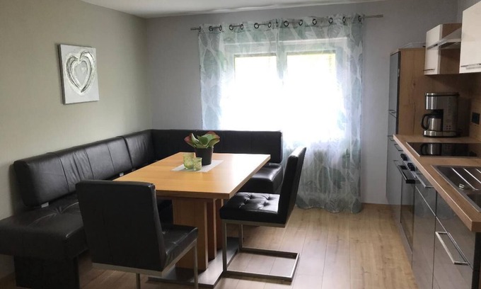 Regen Apartment | Modern apartment (40 sqm) for 2 people with free WLAN