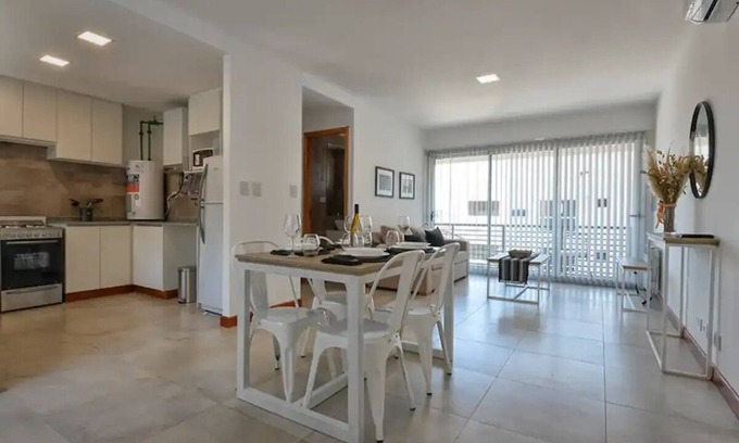 Lujan de Cuyo Apartment | Modern Apartment with Design, perfect for visiting wineries and the mountains!nn