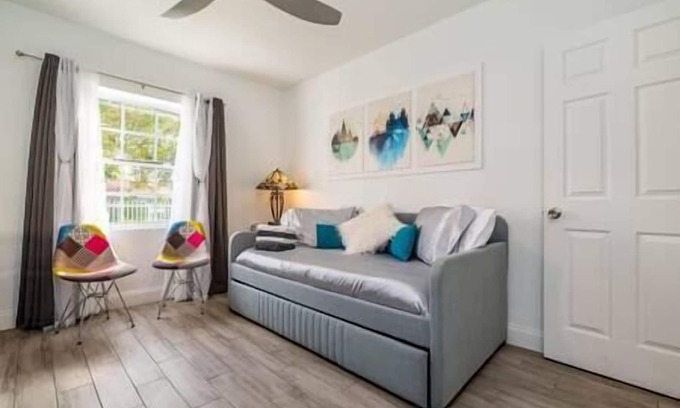 Flagami House | Modern Apartment by Coral Gables. 4mi Airport. 10mi Beach!
