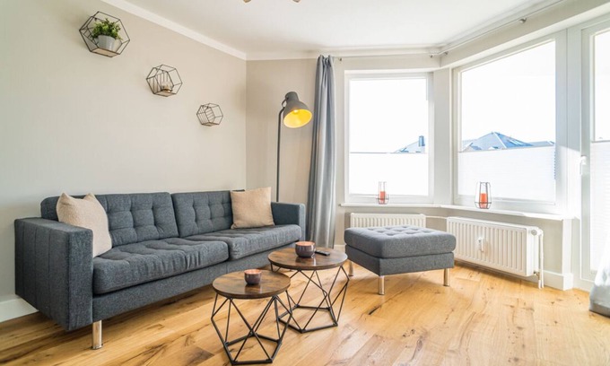 Westerland Apartment | Modern apartment for 2 persons with balcony - only 300 meters to the beach.