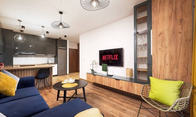 Lodz Apartment | Modern apartment for family