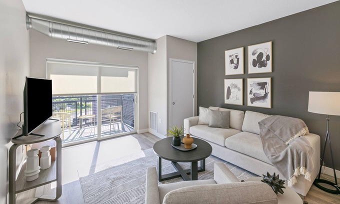 Eden Prairie Apartment | Modern Apartment in Prime Location (ID7210X86)