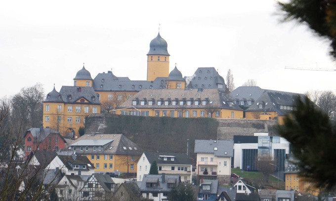 Montabaur Apartment | Modern apartment in a central location