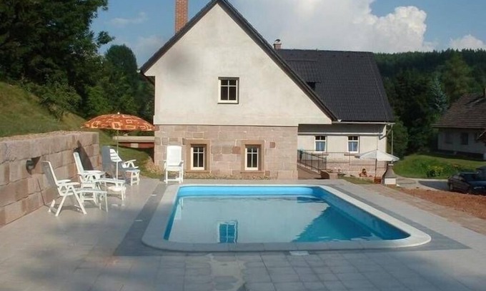 Stupna Apartment | Modern Apartment in Vidochov with Swimming Pool