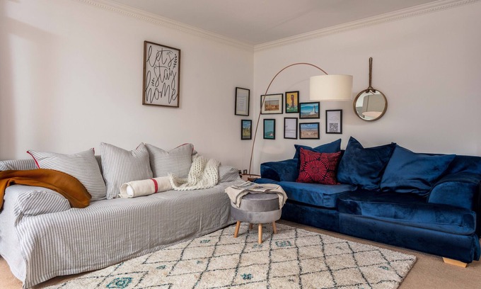 Turnberry Apartment | Modern apartment in the heart of Turnberry
