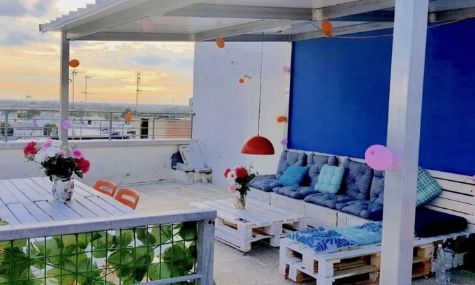 Parabita Apartment | Modern apartment in historical building