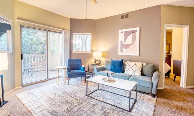Blue Ash Apartment | Modern Apartment in Prime Location (ID2947X30)