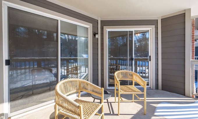 Ballwin Apartment | Modern Apartment in Prime Location (ID8457)