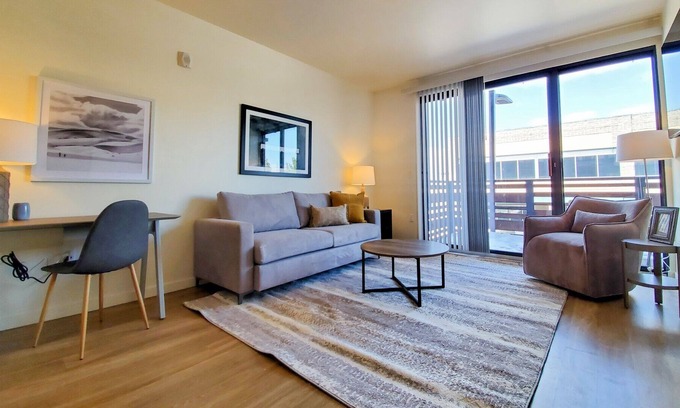 Boulder Apartment | Modern Apartment in Prime Location (ID2997X48)