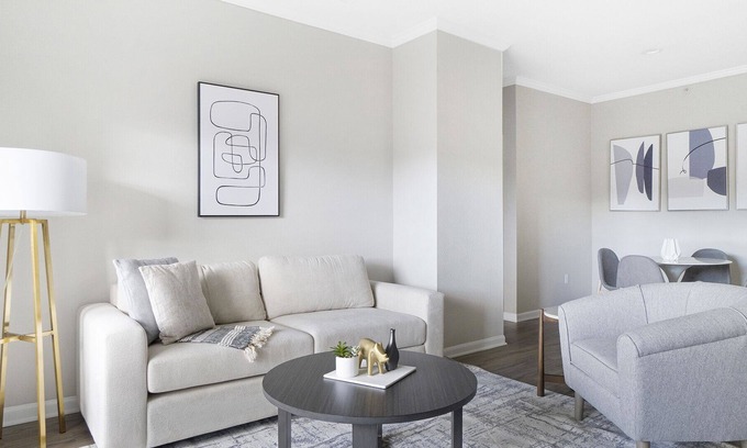 Northwest Raleigh Apartment | Modern Apartment in Prime Location (ID1206X025)