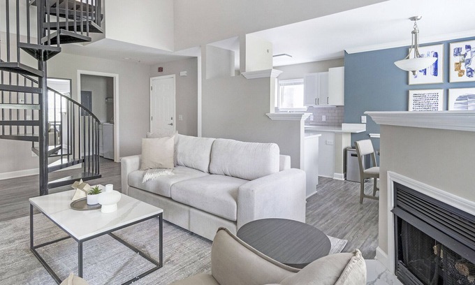 Southwest Raleigh Apartment | Modern Apartment in Prime Location (ID1222X195)