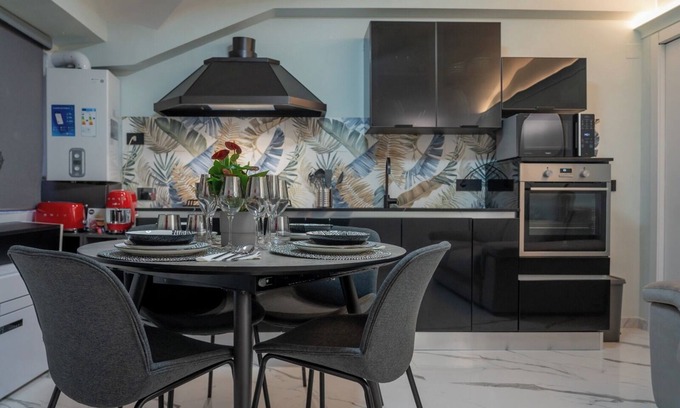 Genoa Historical Centre Apartment | Modern apartment in the heart of Genoa's historic center