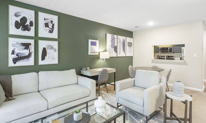 Greensboro Apartment | Modern Apartment in Prime Location (ID9016X24)