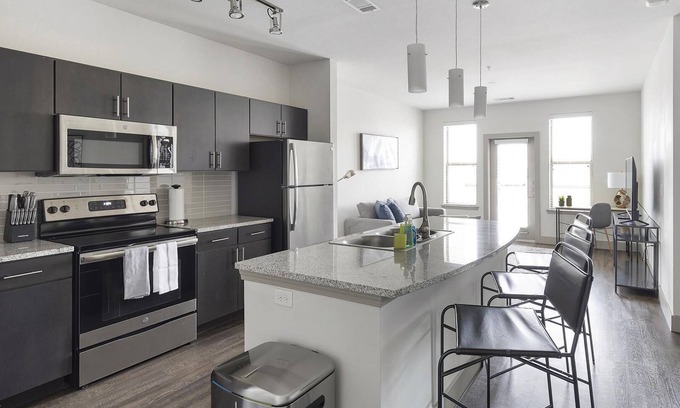 Haltom City Apartment | Modern Apartment in Prime Location (ID1403X367)