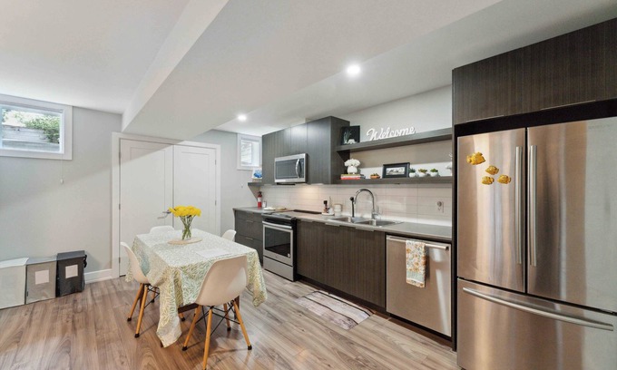 Westboro Apartment | Modern Apartment in Westboro Beach.