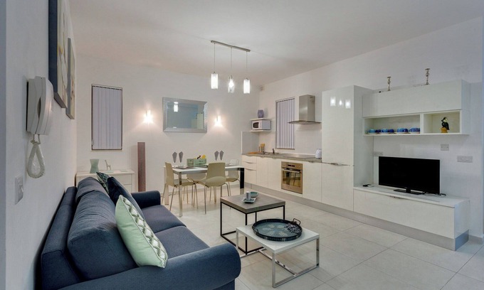 Il-Balluta Apartment | Modern Apartment Top Location Perfect for Families