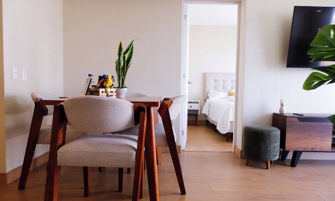Santa Catalina Apartment | Modern apartment near San Isidro
