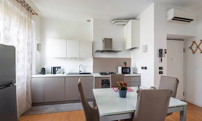 Sud-Est Apartment | Modern Apartment near Verona center!