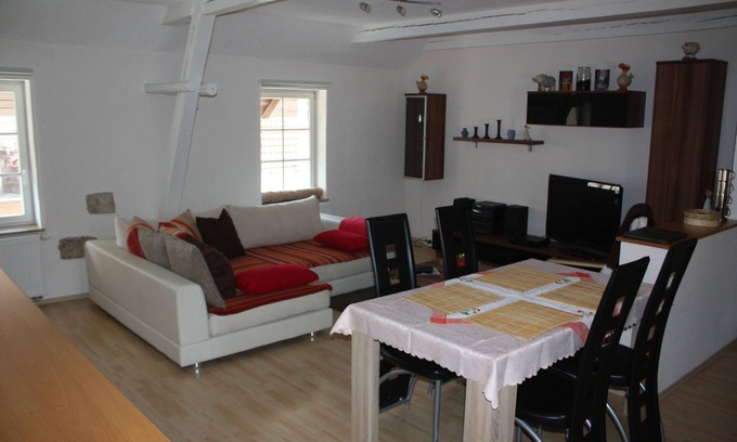 Nohra Apartment | Modern apartment on the outskirts of Weimar