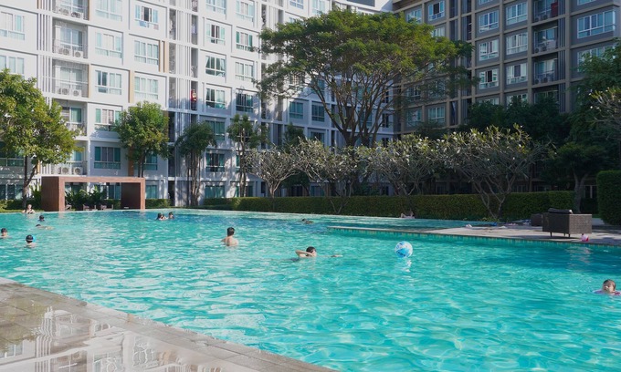 Wat Ket Apartment | Modern Apartment Near Central Mall/Pool & Gym/15 Mins to Old Tow