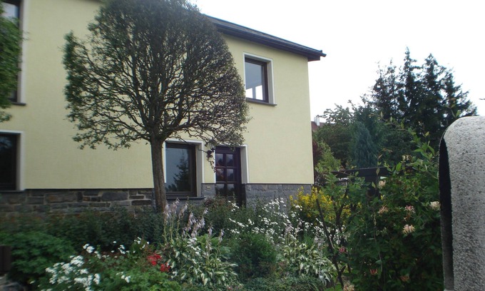 Klingenthal Apartment | Modern apartment with a wonderful view of the Aschberg summit