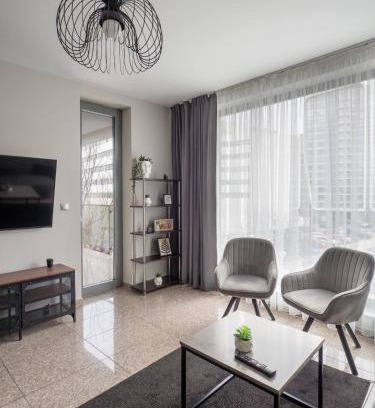 Vitosha District Apartment | Modern Apartment with Parking next to Bulgaria Mall
