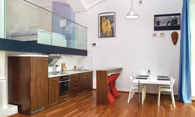 Karlin Apartment | Modern apartment with terrace and air conditioning