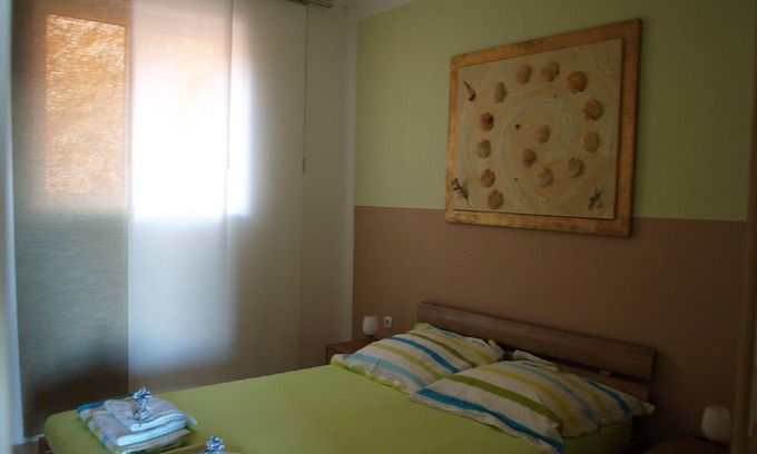 Lukovo Apartment | Modern apartment with unforgettable panoramic view of Lukovo Bay
