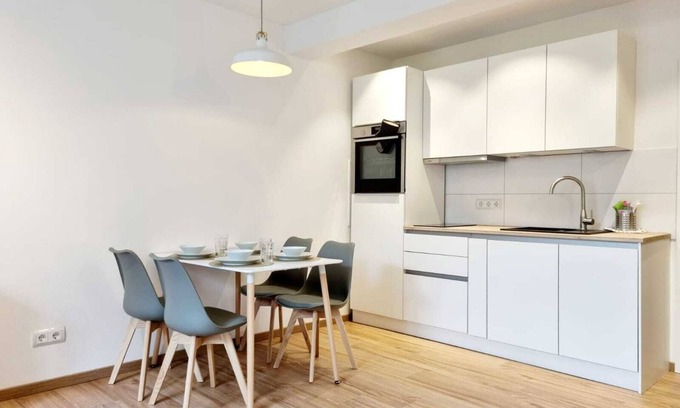 Ebersberg District Apartment | Modern basement apartment in the Munich district