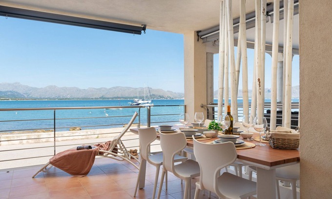 es Bacares Villa | Modern Beach House for 6 in Alcudia, Mallorca