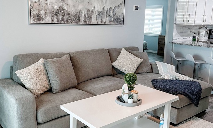 Jacksonville Beach Condo | Modern Beach Condo, a block from the beach