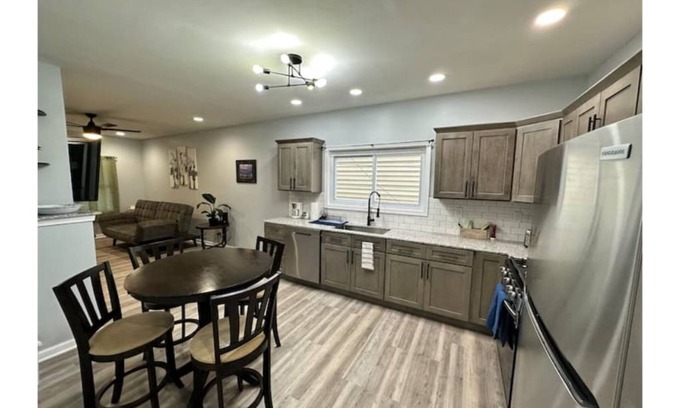 Buffalo Apartment | Modern Buffalo Retreat 1 bd 1 bath