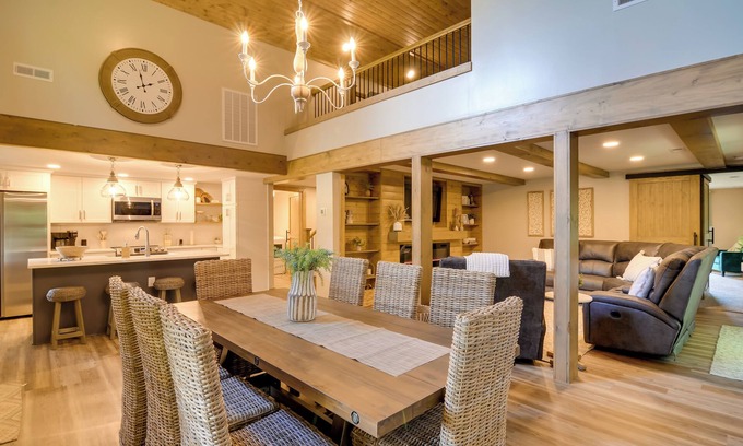 Frogue House | Modern Burkesville Home: 2 Mi to Dale Hollow Lake!