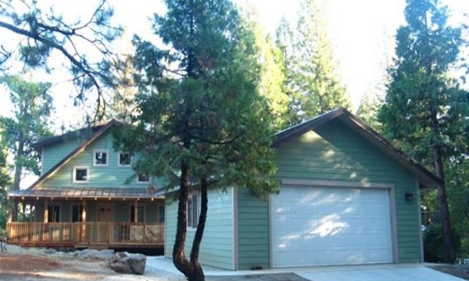 Glencoe Cabin | Modern Cabin In Lakemont Pines, Arnold