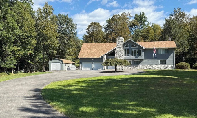 Cairo House | Modern Catskills Retreat with Creek & Fire Pit