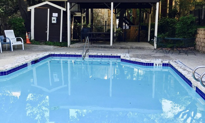 Wetmore Condo | Modern Centrally Located Condo W/Pool